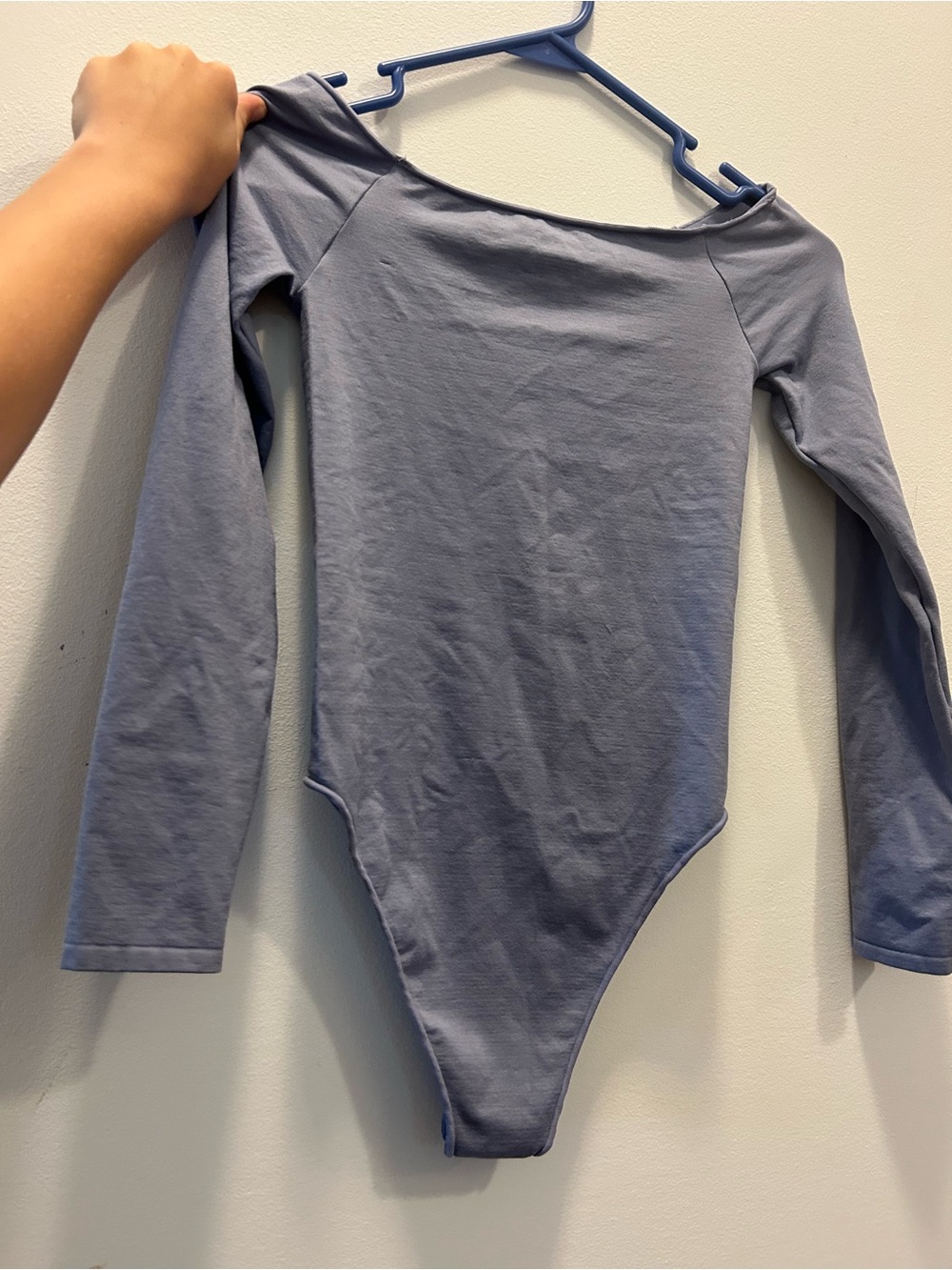 Women’s Long-Sleeve Scoop Neck Top in Lavender
SIZE:XS - Picture 4 of 5